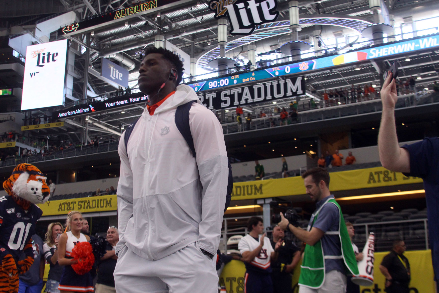 Auburn vs. Oregon at AT&T Stadium